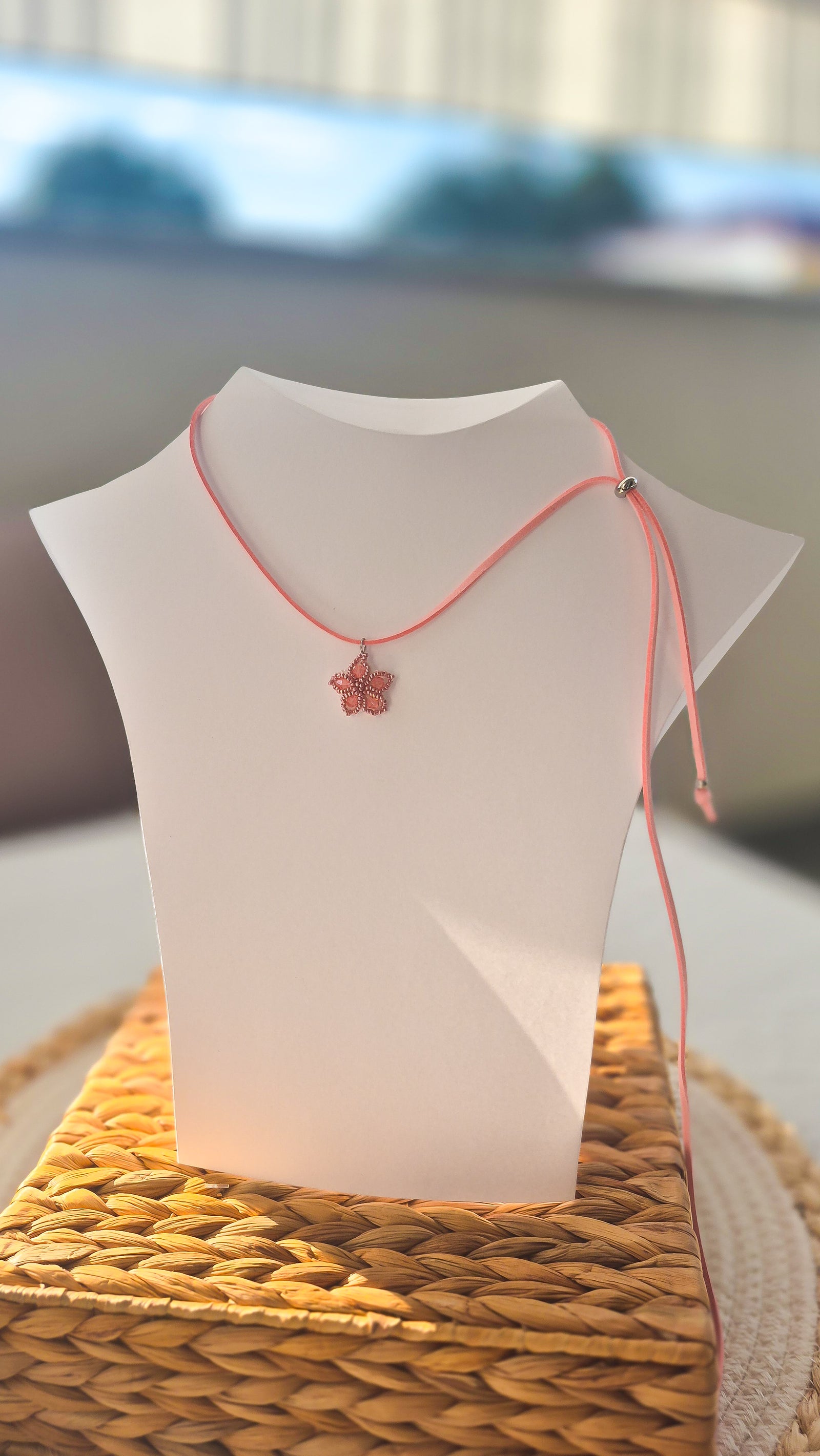 Collana cordino corta