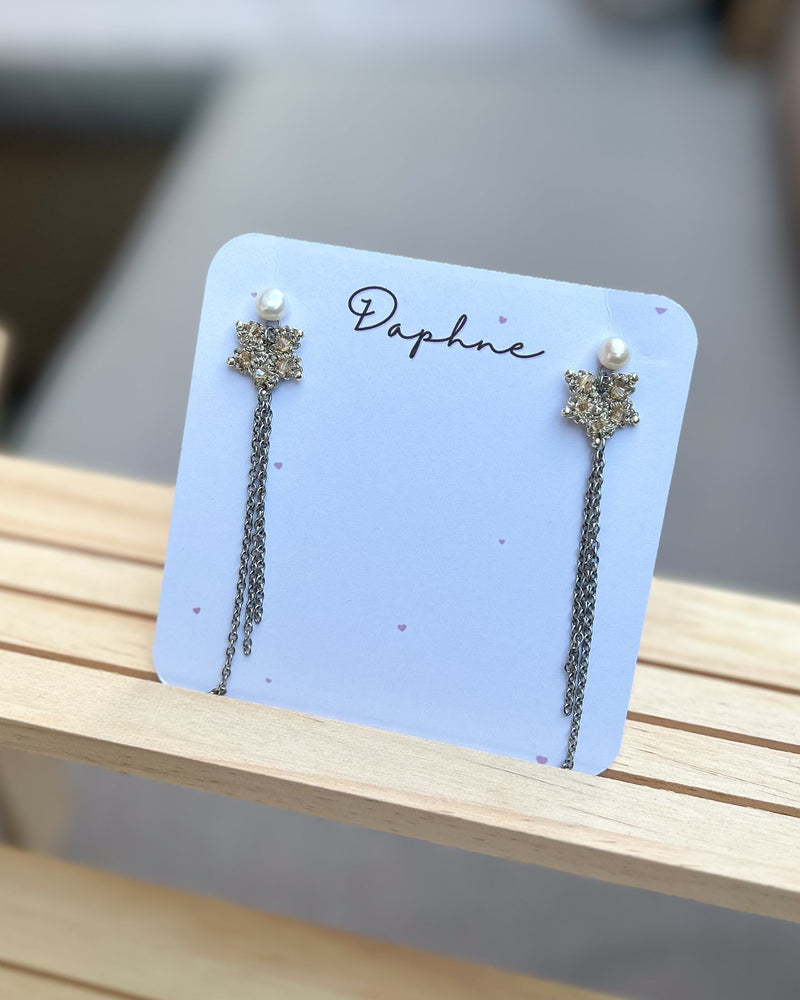 Daphne - perno perla